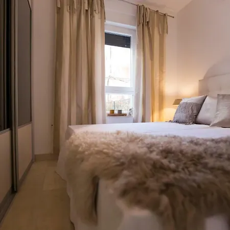 Melrose Place - With Pool And Big Sandy Beach! Apartment